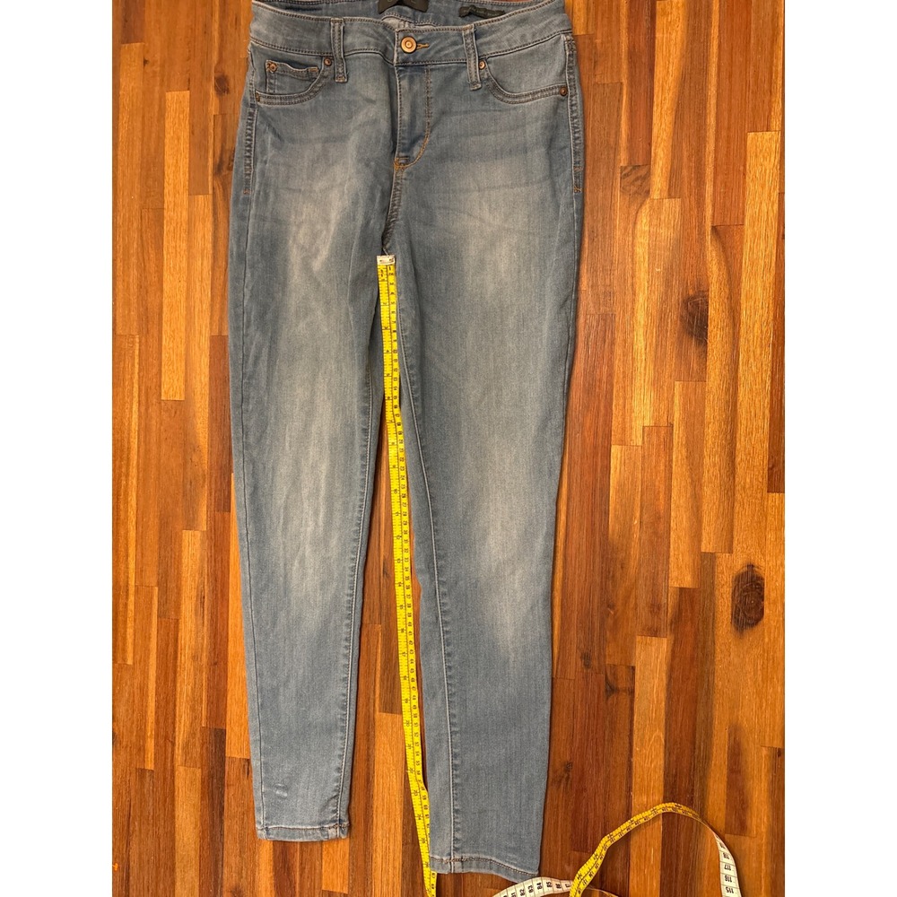Crave by CP Skinny Jeans Women 7/28 Blue Light Wash Excellent Midrise Ankle